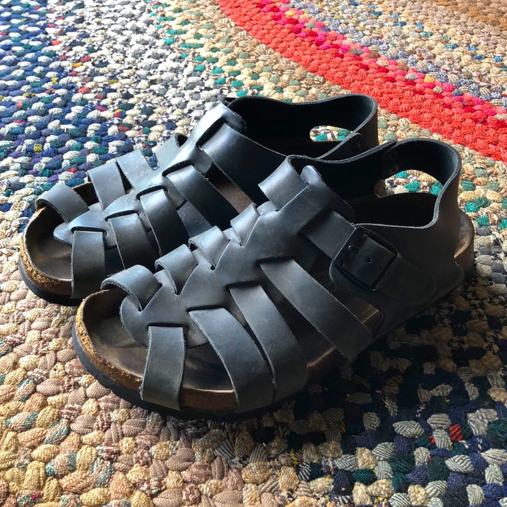 birkenstock leather fisherman sandals | size 6 men or 8/8.5 women
